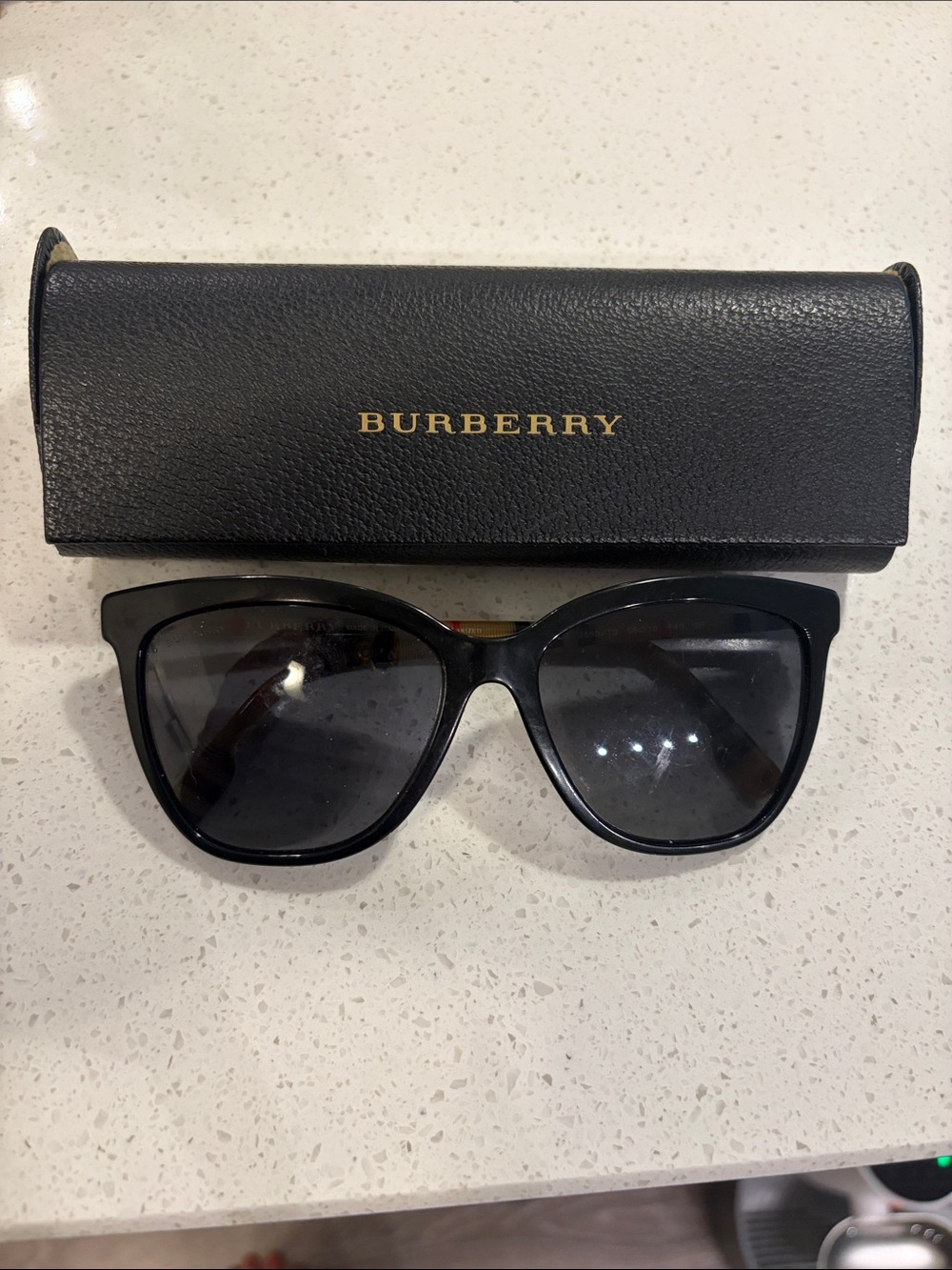 Women’s Burberry Black Cat-Eye Sunglasses with Logo Case